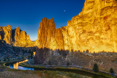 Smith Rock State Park at Sunrise - October 20, 2013