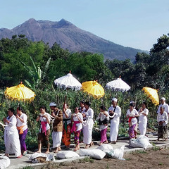 Lakeside Ceremony, Kintamani, Bali 2015