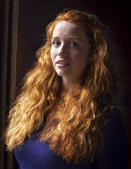Redhead portraits: Loes