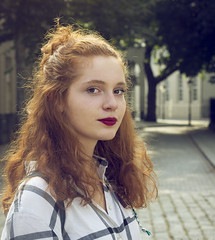 Redhead portraits: Laure