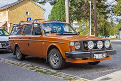 Classic Volvo Series 240,262 & 740