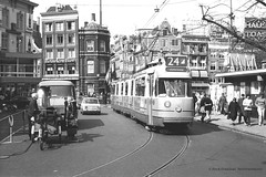 Amsterdam, verlaten sporen en verdwenen materieel in Amsterdam. Abandoned tracks and vintage trams in Amsterdam