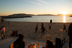 kids playing rugby on the beach that is toulon