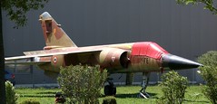 85 33-FE Dassault Mirage F1 AVN 250519