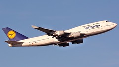Lufthansa B 747-400