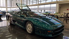 1990-92 Jaguar XJ220