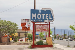 Motel 21 in Albuquerque Route 66 7.5.2019 0943