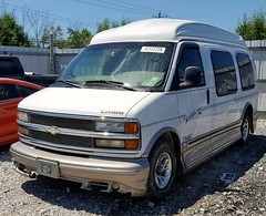 2002 Chevy Express 1500 Explorer Limited SE 