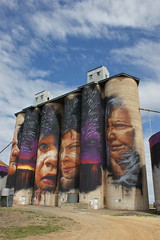 Australia: silo art