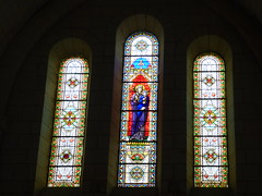 Villebois - Église Saint-Romain, stained glass (2)