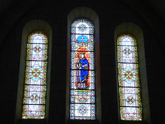 Villebois - Église Saint-Romain, stained glass