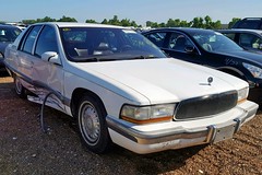 1996 Buick Roadmaster Limited Sedan 