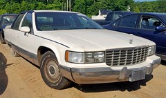 1994 Cadillac Fleetwood Brougham Sedan 