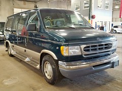 1999 Ford Econoline 150 Eclipse Low Top 