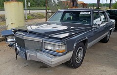 1991 Cadillac Brougham Base Sedan 