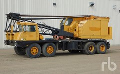 American 4460 Lattice Boom 45 Ton Truck Crane