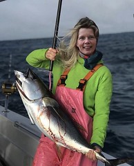 WOMEN over40  FISHING