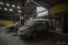 Renault Garage.