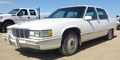 Front Wheel Drive 1991 Cadillac Fleetwood Sedan