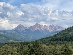 North Cascade Mountains