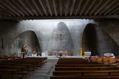 Miguel Fisac. Iglesia Santa Ana y la Esperanza