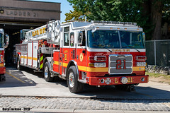Philadelphia Fire Department Ladders