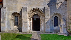 Portail de la salle capitulaire (1150 - 1250).