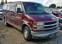 2002 Chevrolet Express 1500 Quality Low Top