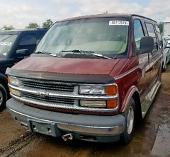 1999 Chevy Express 1500 Gulf Stream Low Top 