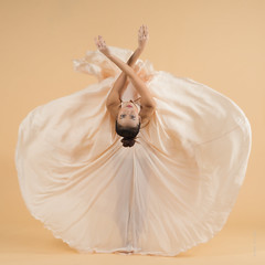 Dance - Fiona Kwek