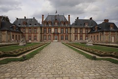 Château De Breteuil...