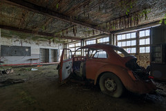 The garage of the red beetle