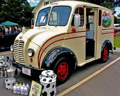 Divco milk truck