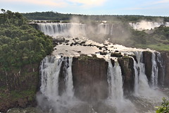 Iguaçu: les chutes et la forêt troîcale