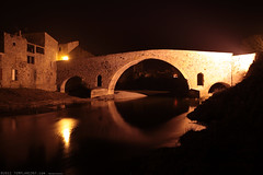 FR11 3396 Le Pont de l'Abbaye et la rivière l'Orbieu. Lagrasse, Aude, Languedoc