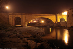 FR11 3417 Le Pont-Vieux et la rivière l'Orbieu. Lagrasse, Aude, Languedoc