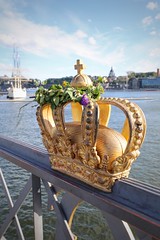 Stockholm: the Golden Crown on the bridge to Skeppsholmsbron