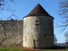 Château et maisons,église,moulin,phare de cordouan