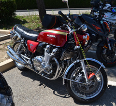 HONDA (Motorbikes)