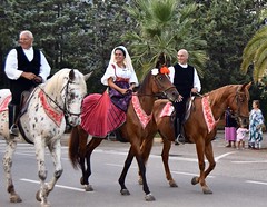 Villasimius, festa per Santa Maria, sfilata gruppi folk