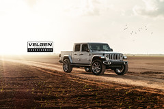 JEEP GLADIATOR VELGEN FORGED TRUCK SERIES VFT8 BRUSHED TINTED CLEAR 22"