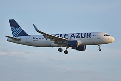 Airbus A320-214 ‘F-HBIX’ Aigle Azur