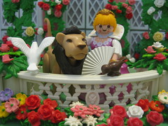 The Lady, the Lion and the Singing, Soaring Lark - A Playmobil Faerie Tale