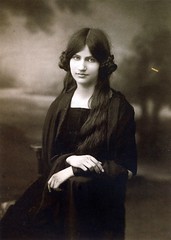 Jeanne Hébuterne (1898-1920)