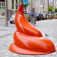 Claes Oldenburg's Sculptures in Philadelphia