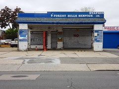 Forest Hills Service Station