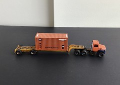 Ford Tractor & container chassis