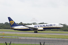 Ryanair - EI-DLX