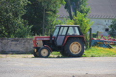Tractors / Traktory