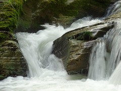Waterfall /Cascadă 